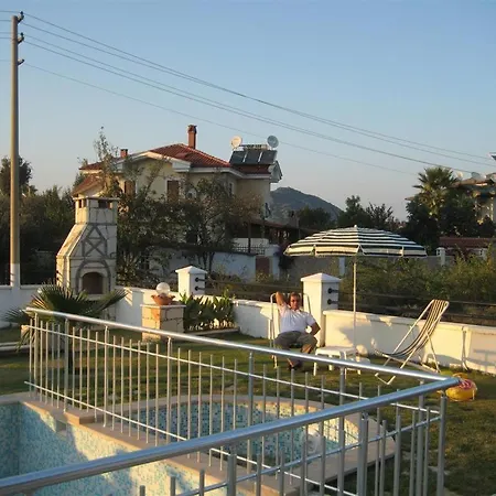 Holiday home Crescent *